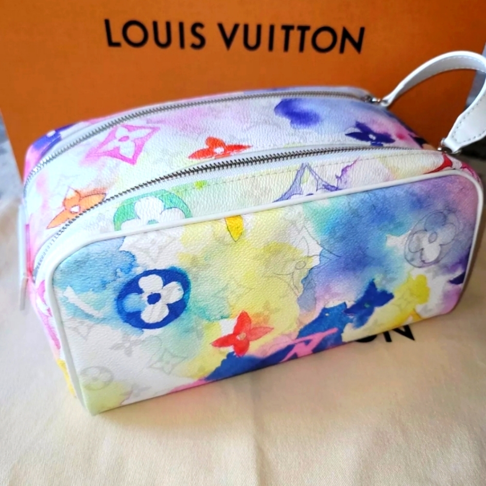 Louis Vuitton Toiletry Watercolor Cosmetic Bag Giant Flower Monogram Vir…
